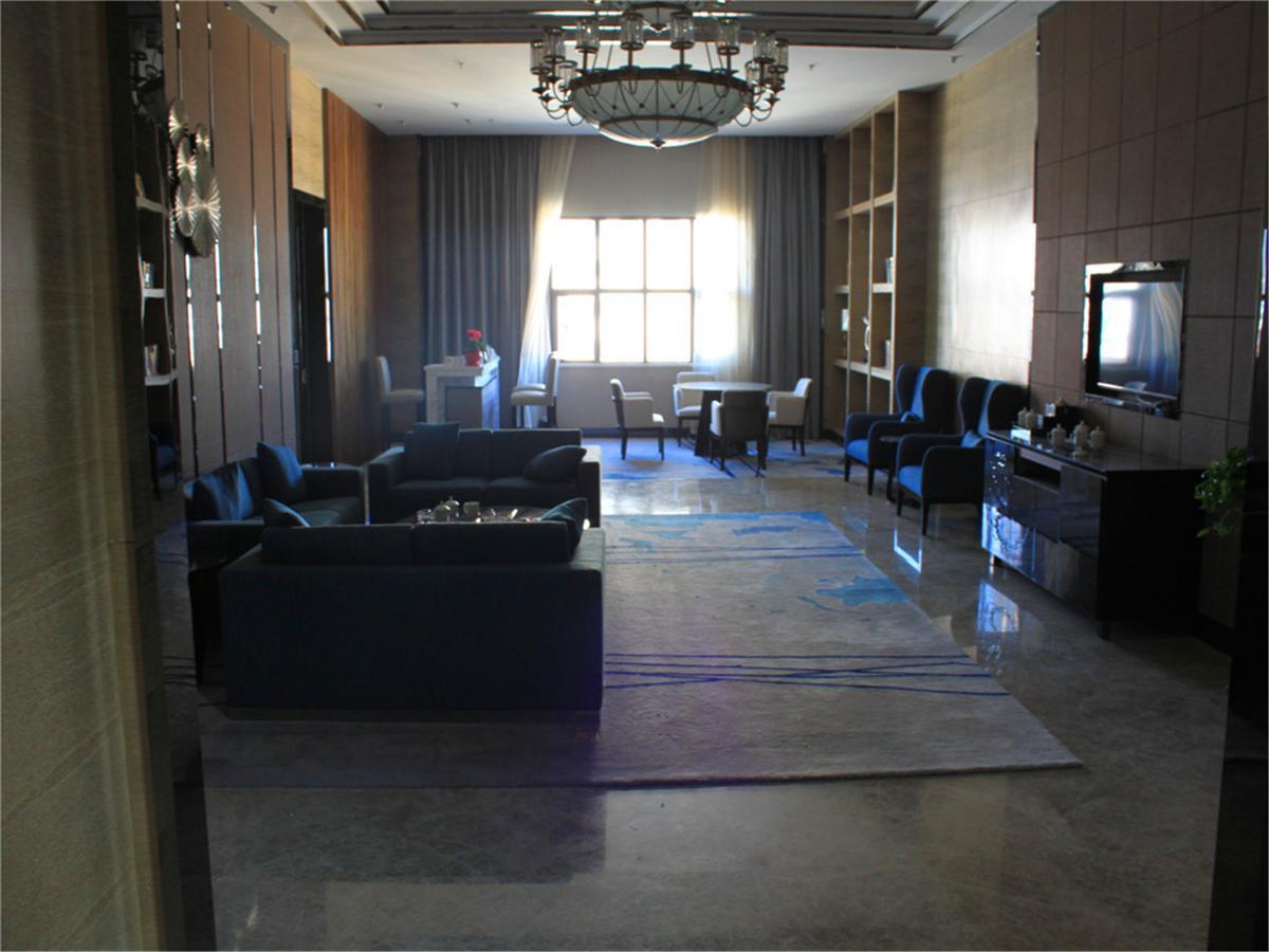 Baotou West Lake Hotel Quarto foto